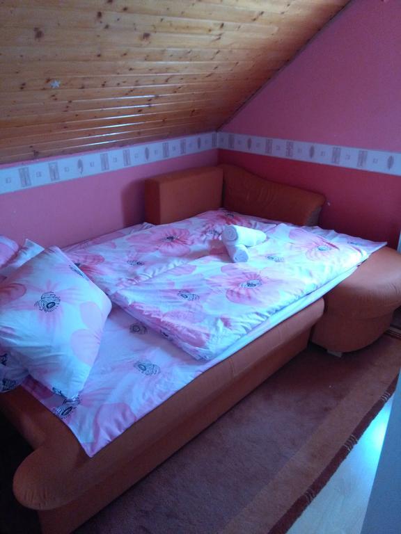Margo Nyaralo Villa Balatonederics Exteriör bild